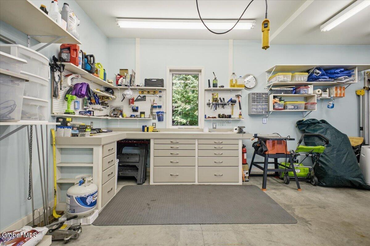 8 Lester Lane Middle Grove NY 12850