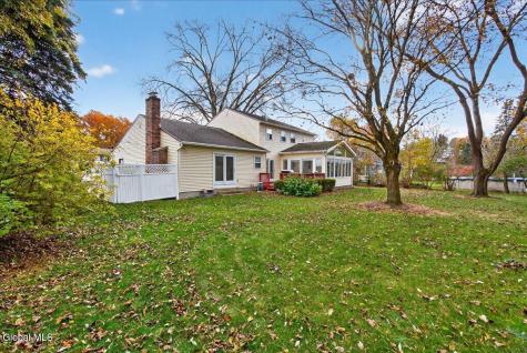 23 Olde Coach Road Glenville NY 12302