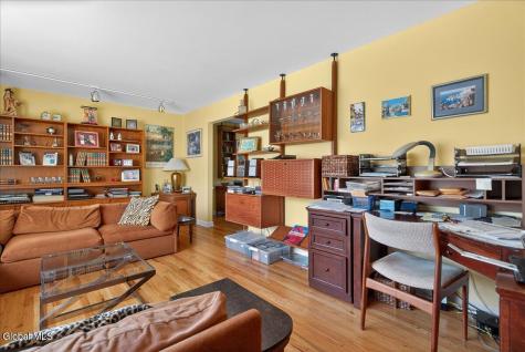 23 Olde Coach Road Glenville NY 12302