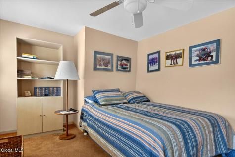 23 Olde Coach Road Glenville NY 12302