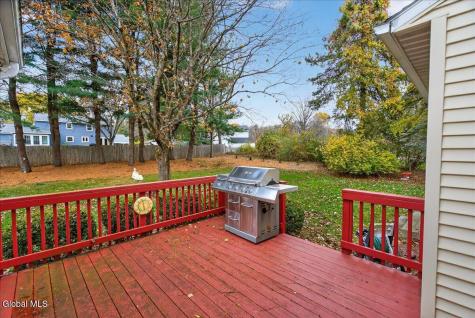 23 Olde Coach Road Glenville NY 12302