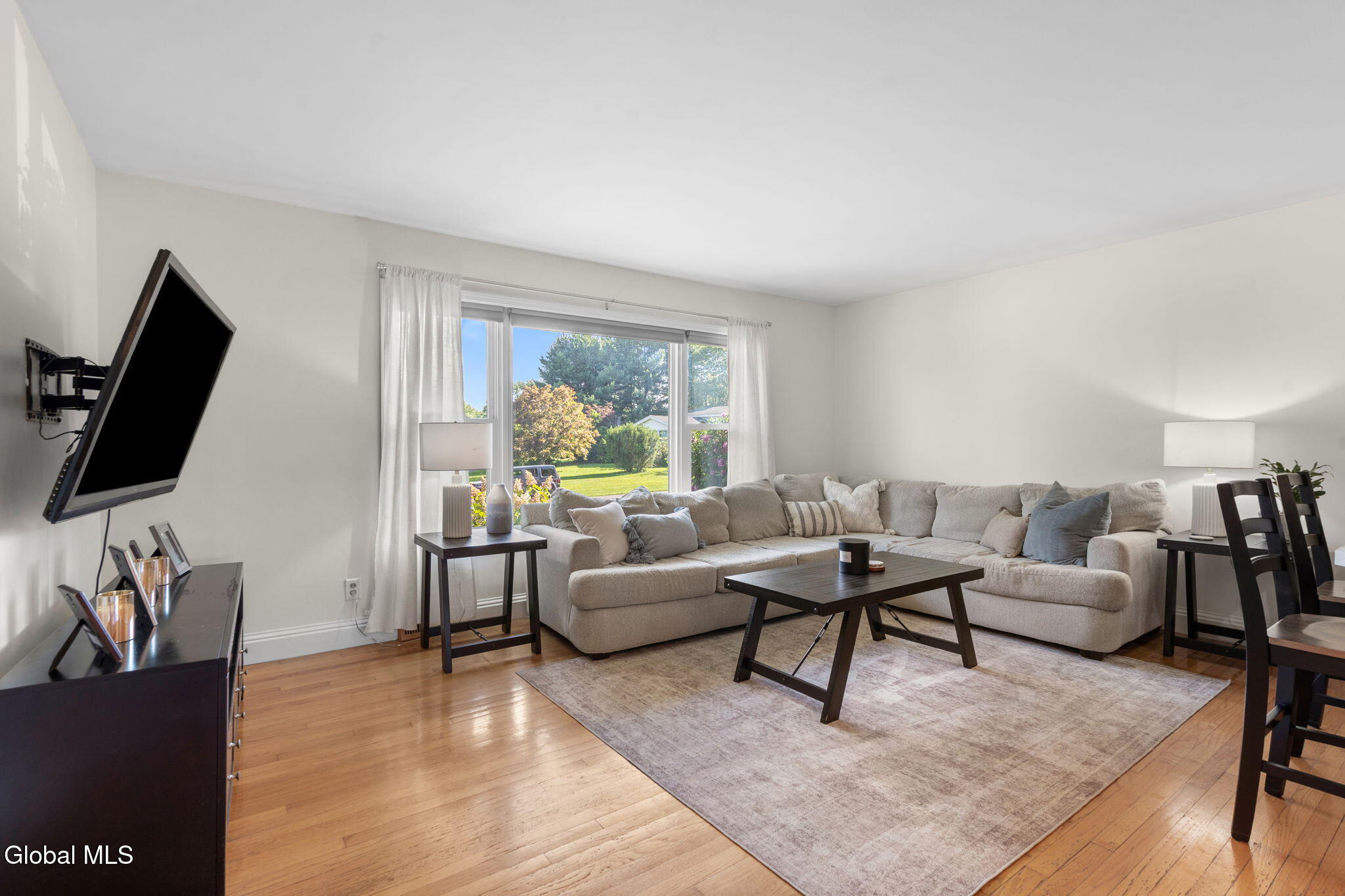 28 Caroline Street Latham NY 12110