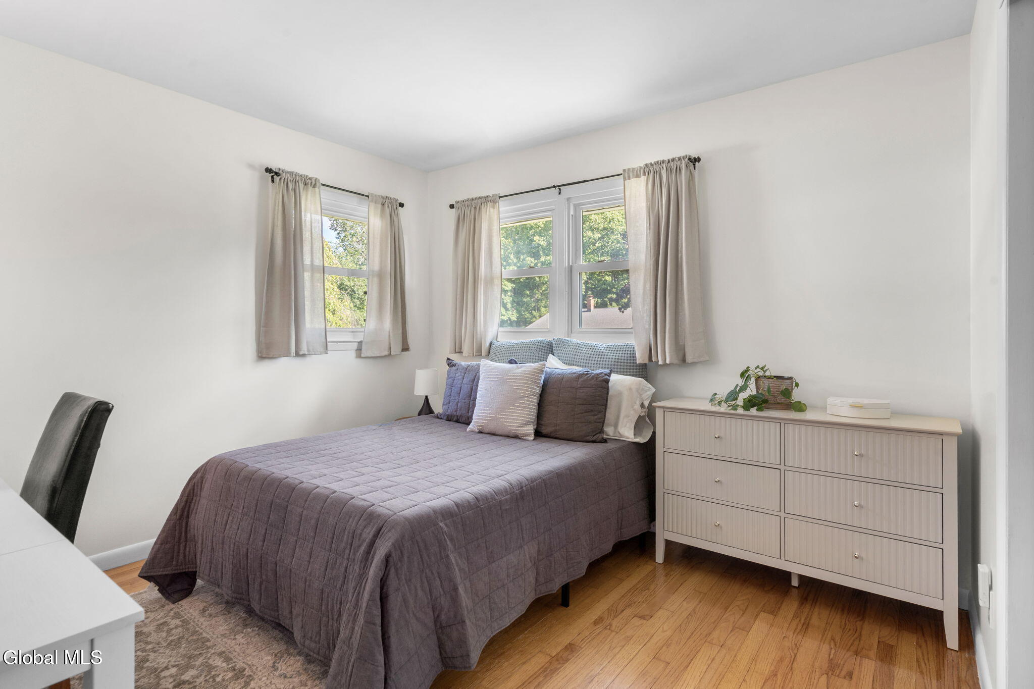 28 Caroline Street Latham NY 12110
