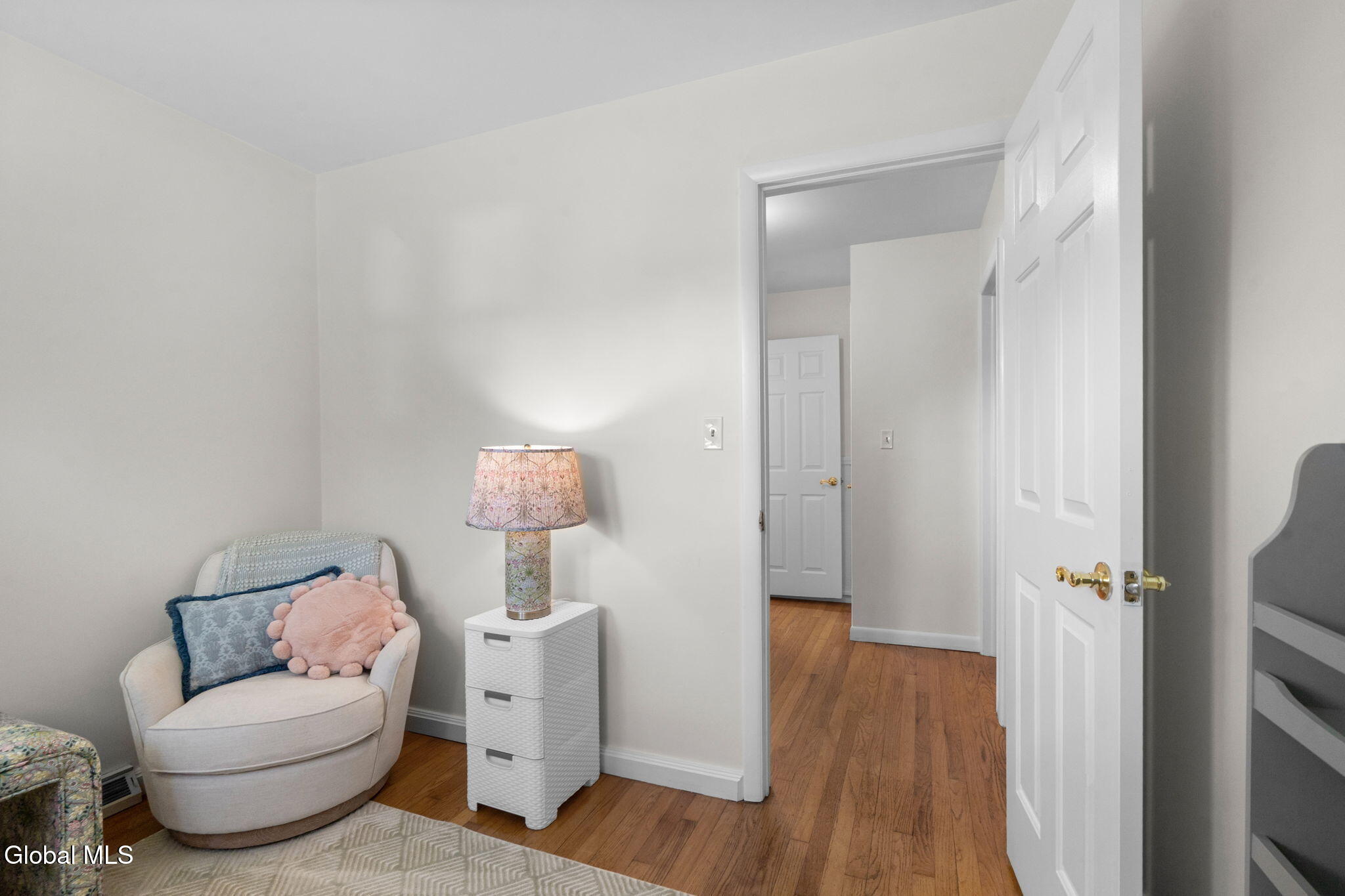 28 Caroline Street Latham NY 12110