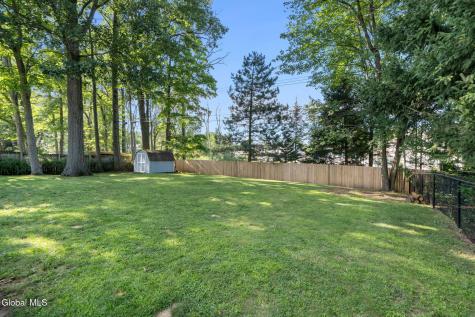 28 Caroline Street Latham NY 12110