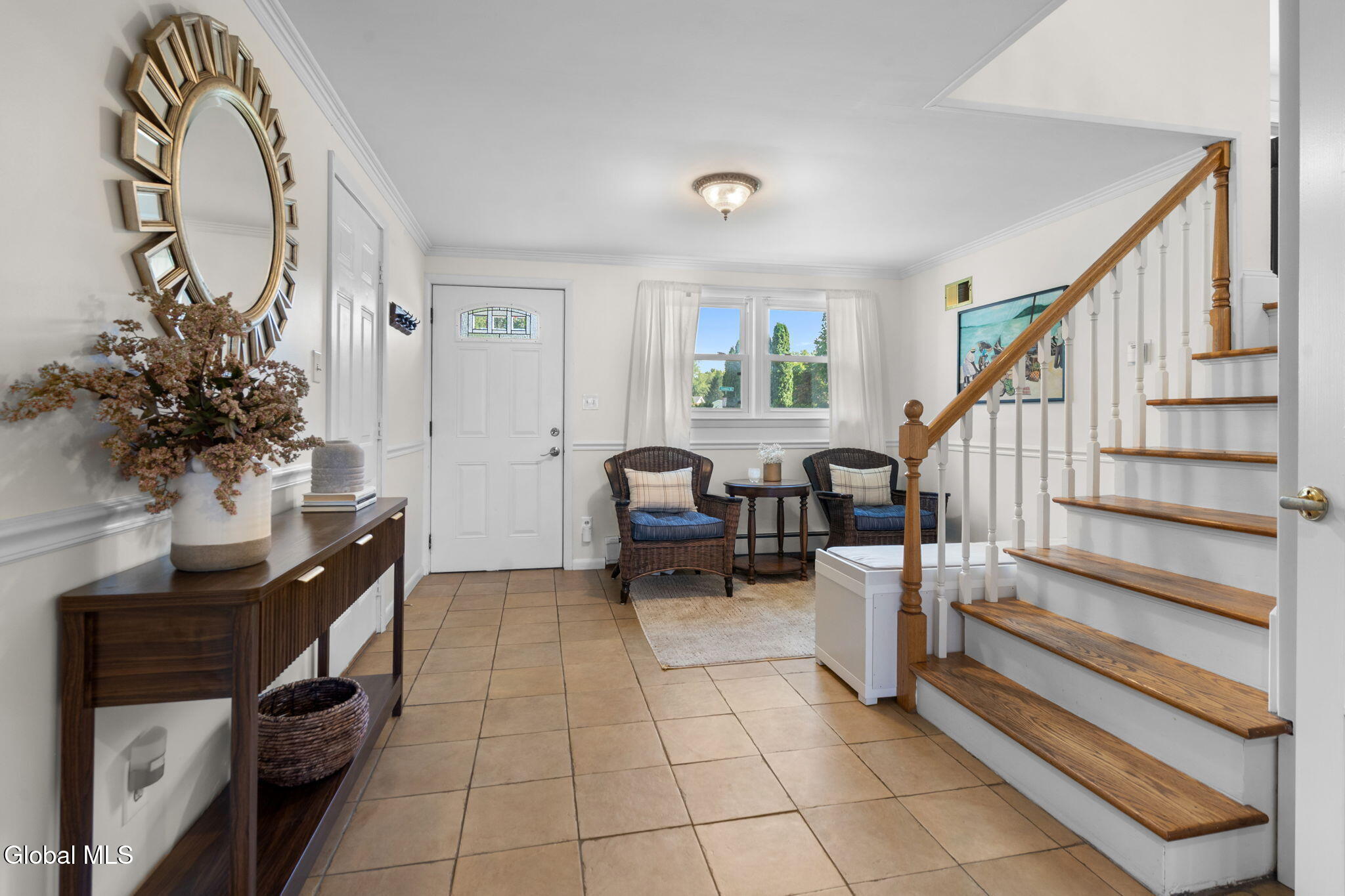 28 Caroline Street Latham NY 12110