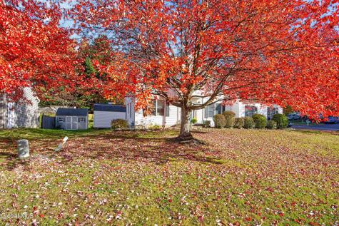 123 N Springhurst Drive East Greenbush NY 12061