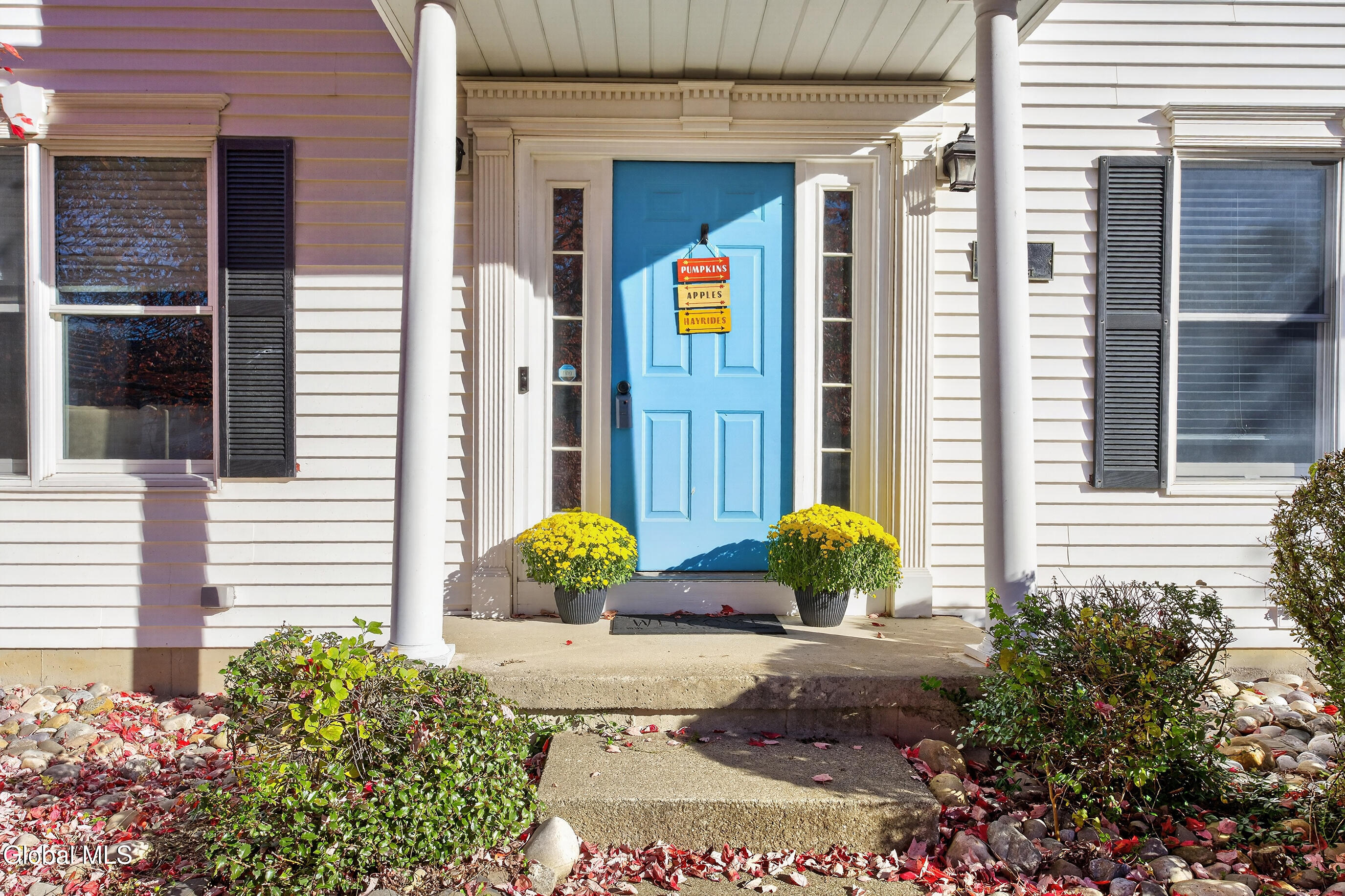 123 N Springhurst Drive East Greenbush NY 12061
