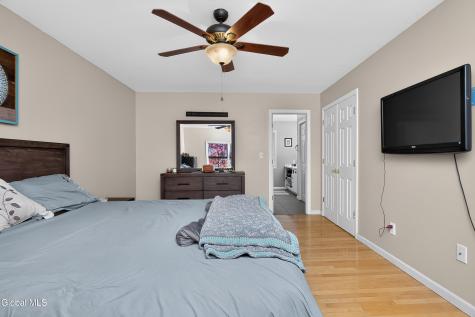 123 N Springhurst Drive East Greenbush NY 12061