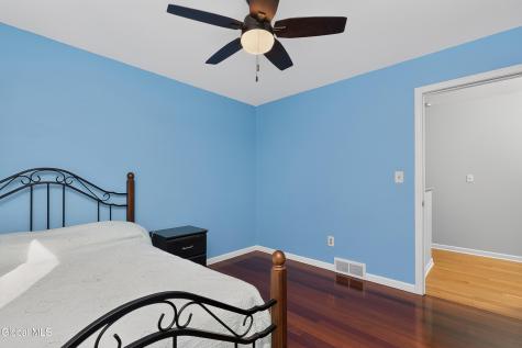 123 N Springhurst Drive East Greenbush NY 12061
