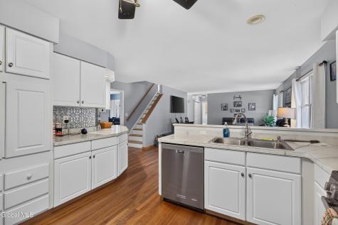 123 N Springhurst Drive East Greenbush NY 12061