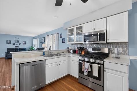 123 N Springhurst Drive East Greenbush NY 12061