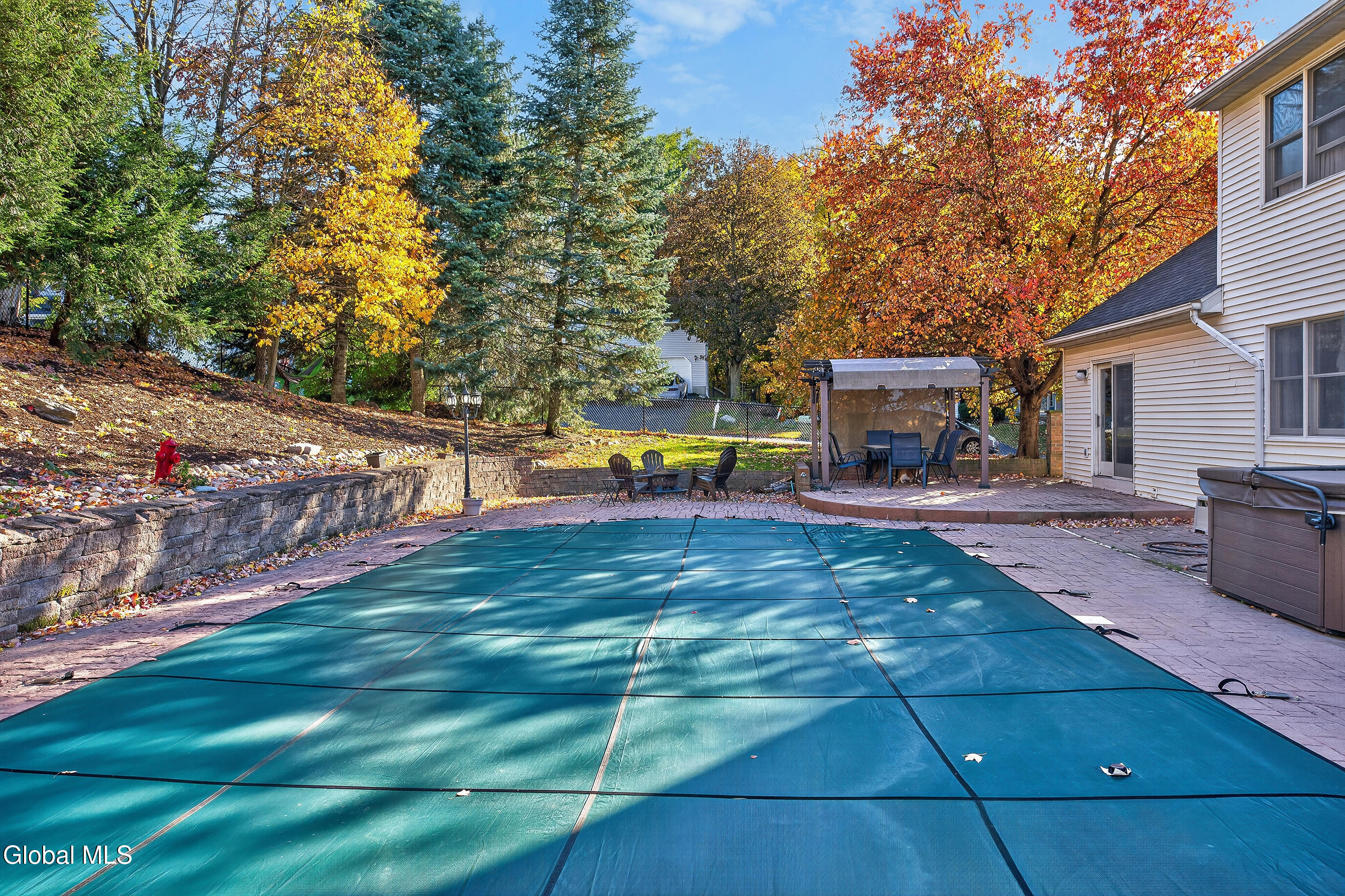 123 N Springhurst Drive East Greenbush NY 12061