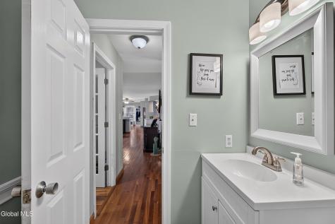 123 N Springhurst Drive East Greenbush NY 12061