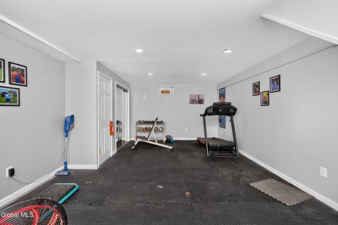 123 N Springhurst Drive East Greenbush NY 12061