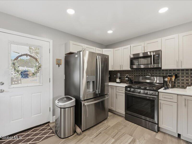112 Seneca Street Troy NY 12180