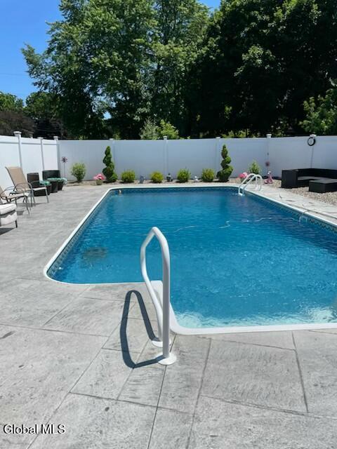 112 Seneca Street Troy NY 12180