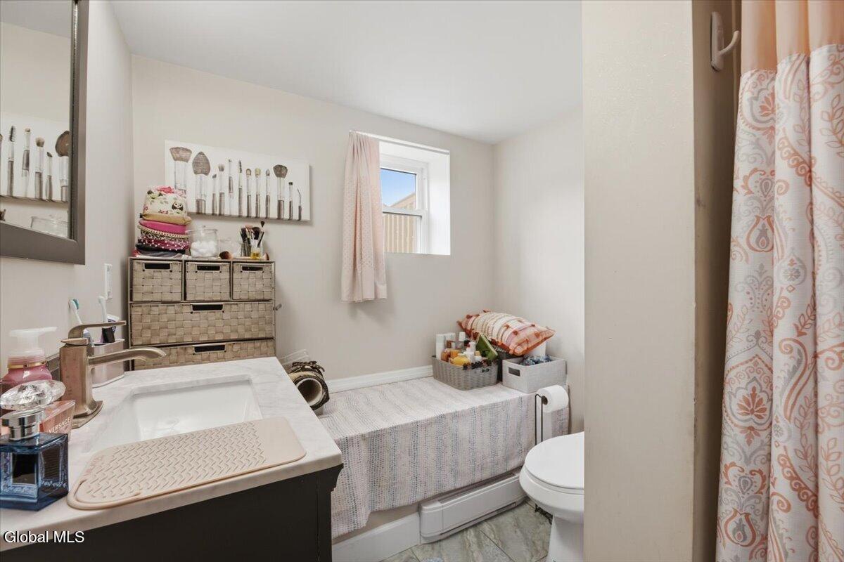 112 Seneca Street Troy NY 12180