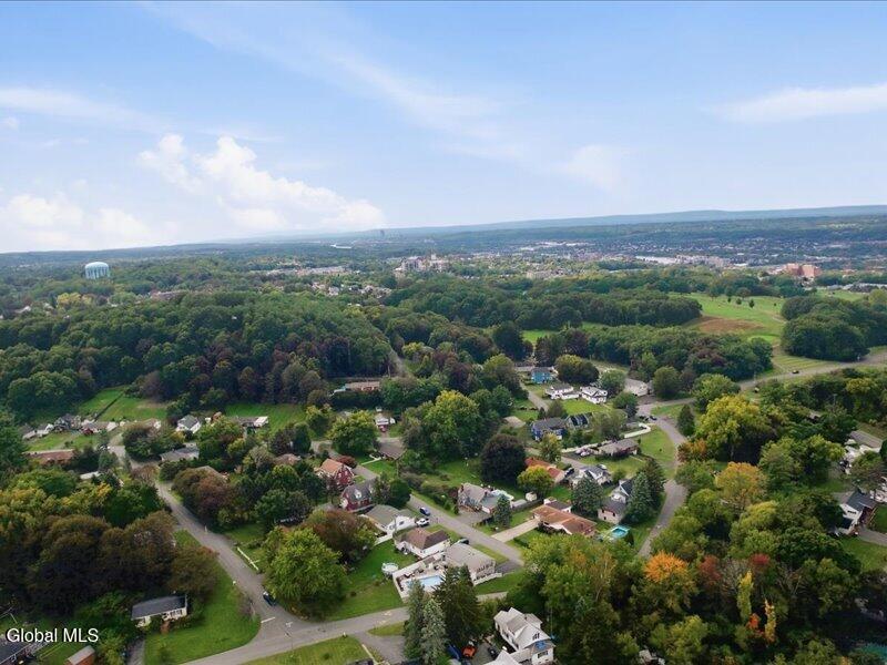 112 Seneca Street Troy NY 12180