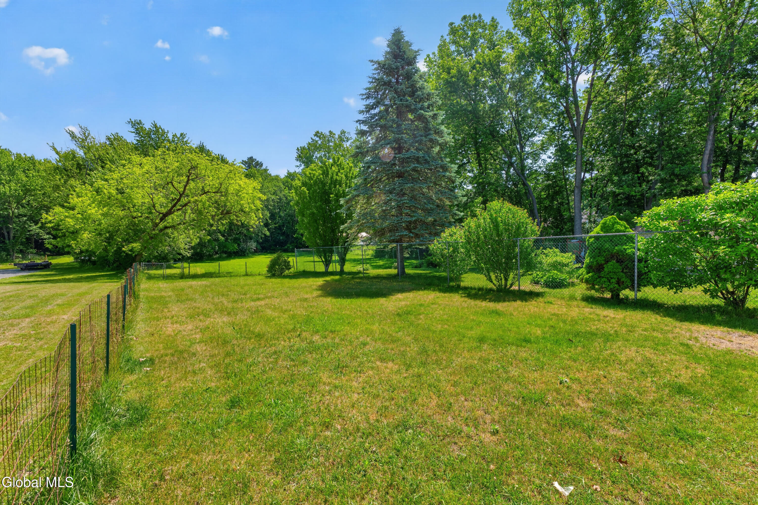 223 Vly Road Schenectady NY 12309