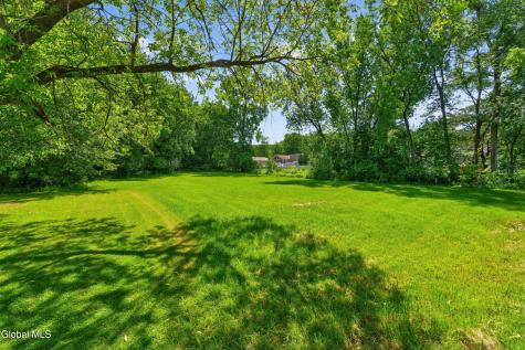 223 Vly Road Schenectady NY 12309
