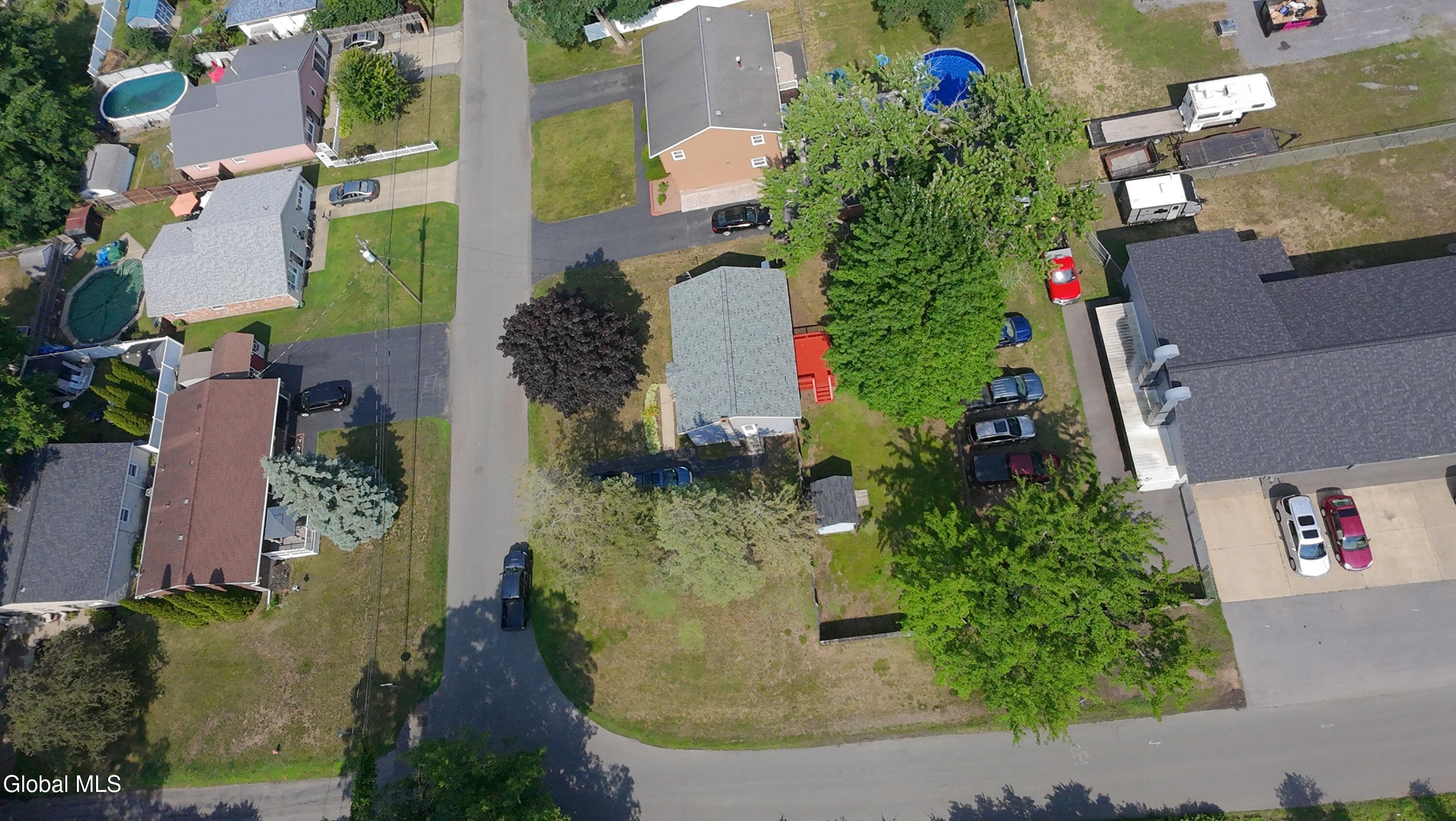 1684 Roma Schenectady NY 12306