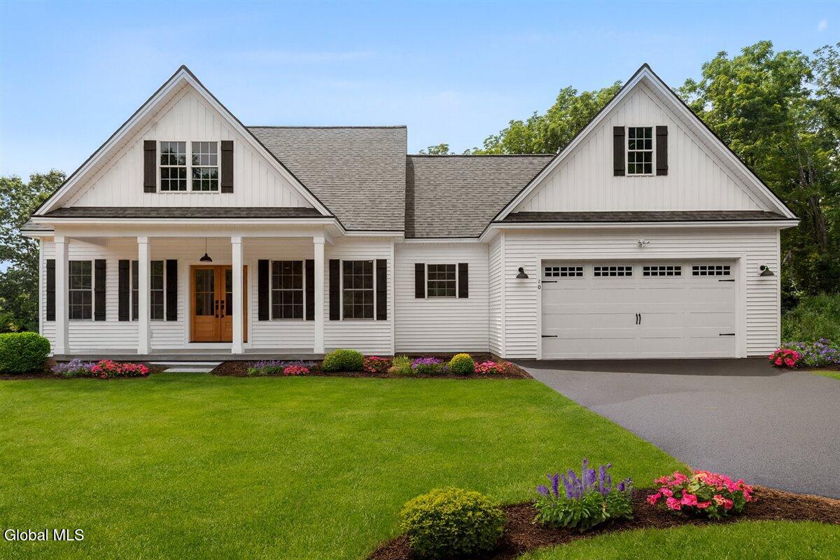 3 Lookout Circle Gansevoort NY 12831