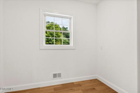 3 Lookout Circle Gansevoort NY 12831