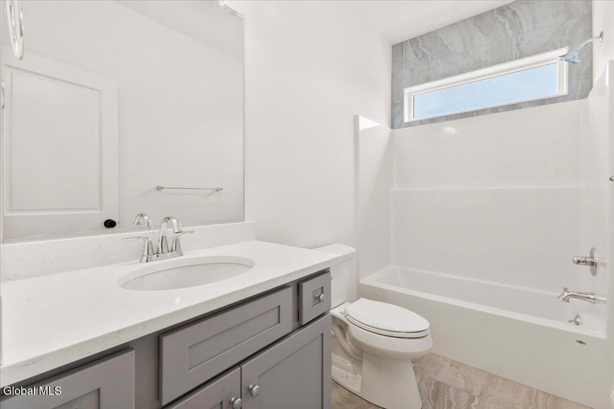 3 Lookout Circle Gansevoort NY 12831