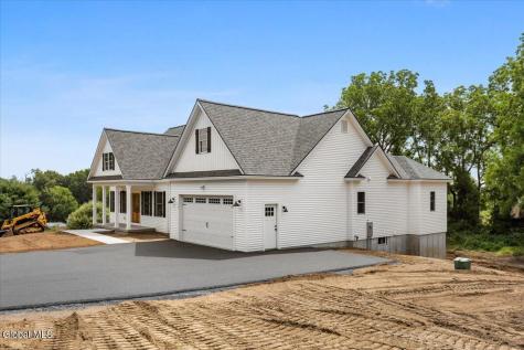 3 Lookout Circle Gansevoort NY 12831