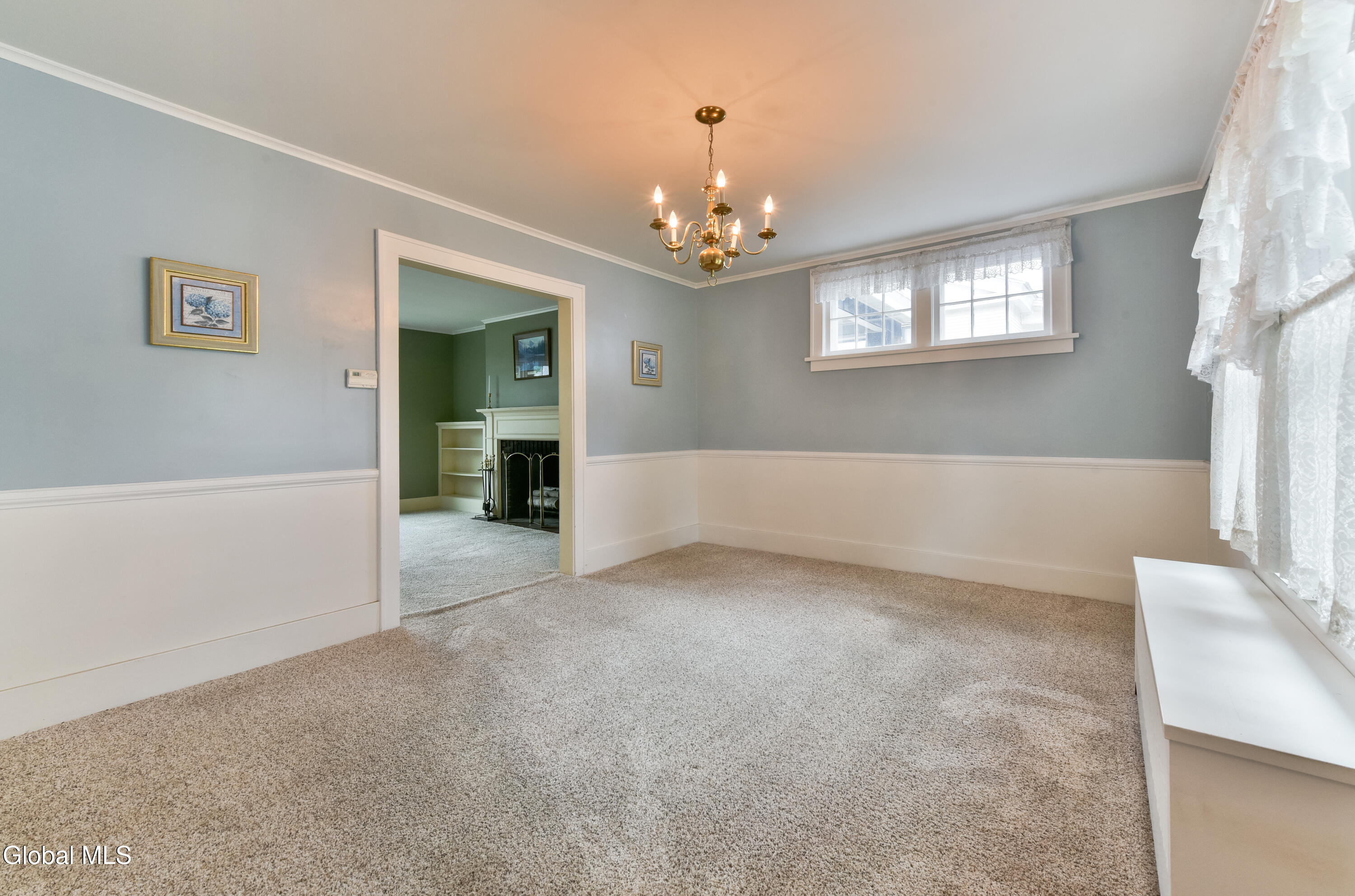 41 E 8th Avenue Gloversville NY 12078