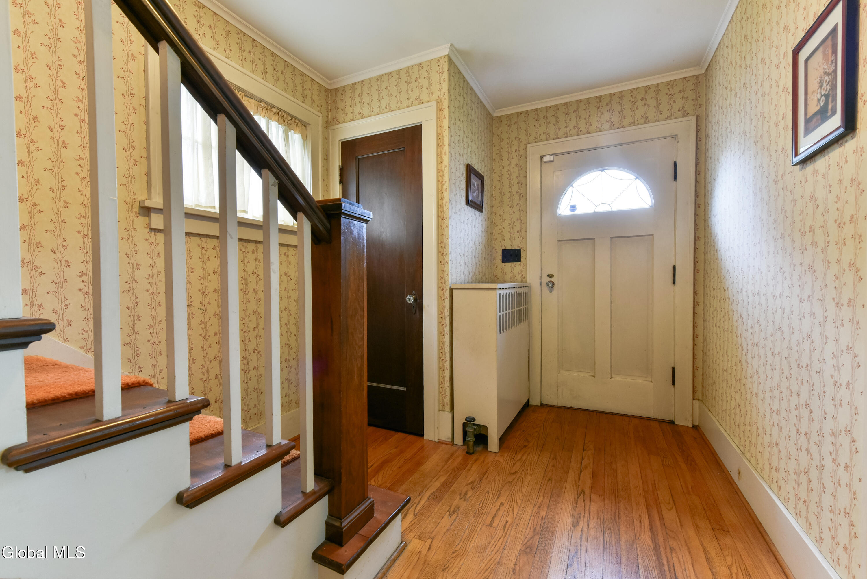 41 E 8th Avenue Gloversville NY 12078