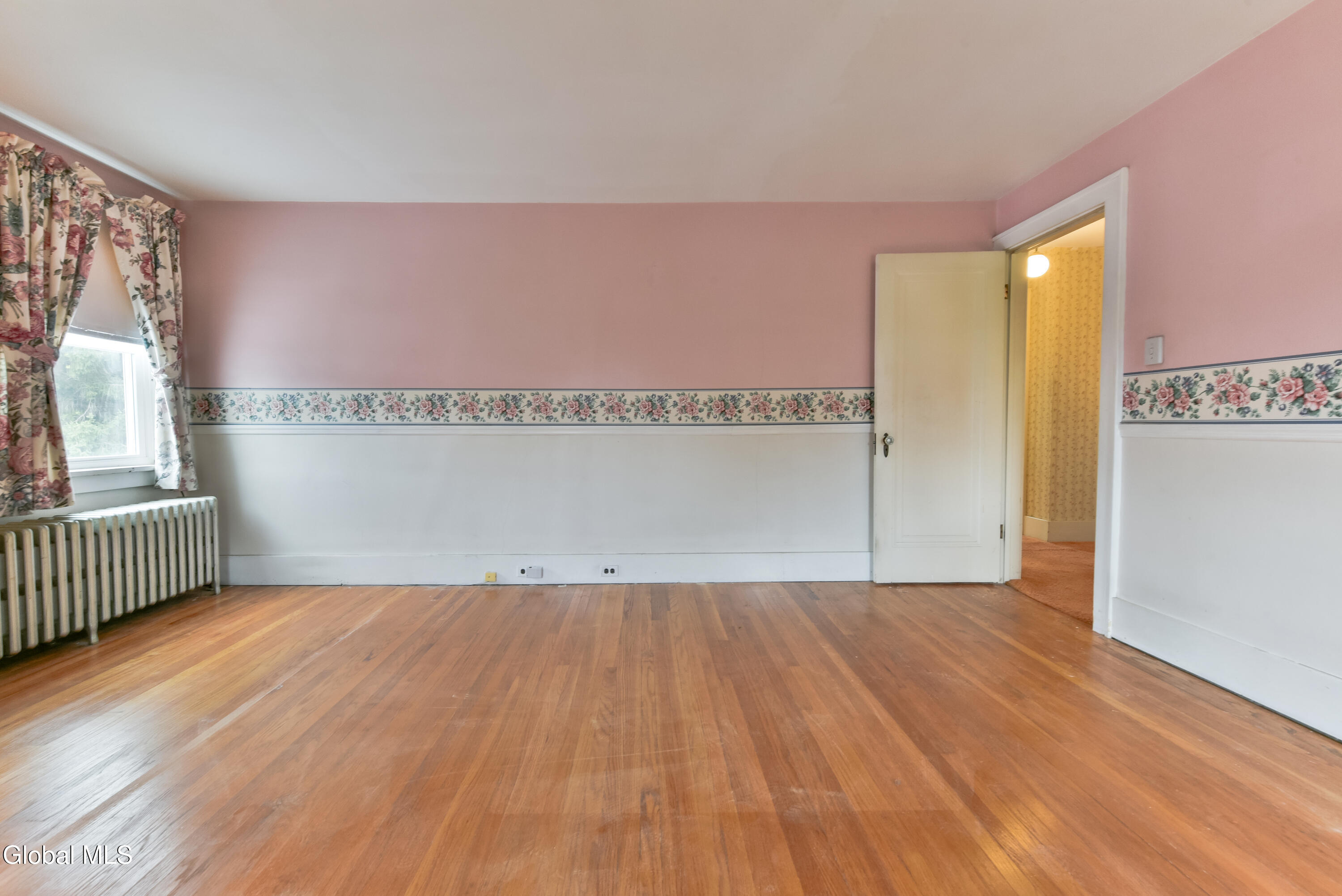 41 E 8th Avenue Gloversville NY 12078