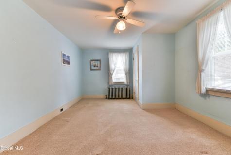 41 E 8th Avenue Gloversville NY 12078