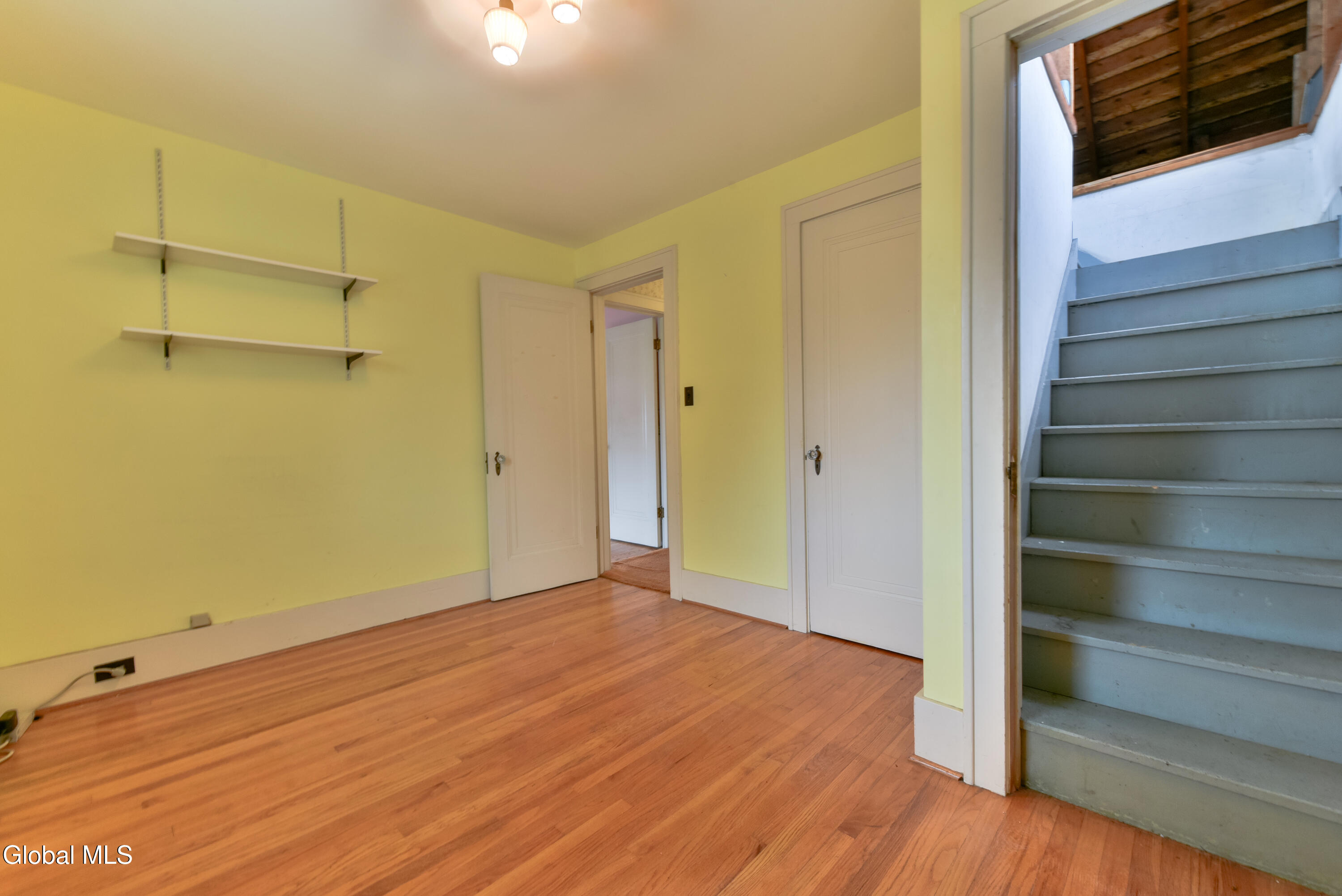 41 E 8th Avenue Gloversville NY 12078