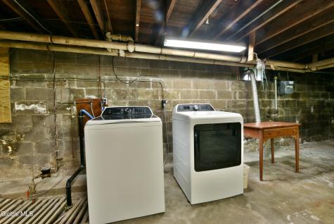 41 E 8th Avenue Gloversville NY 12078