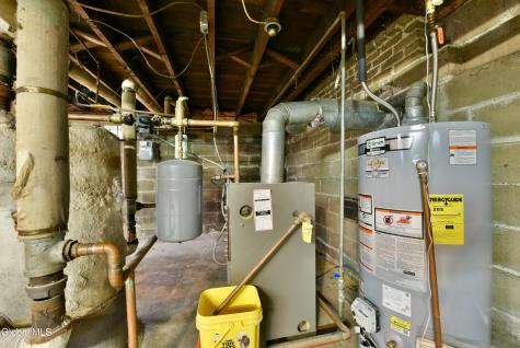 41 E 8th Avenue Gloversville NY 12078