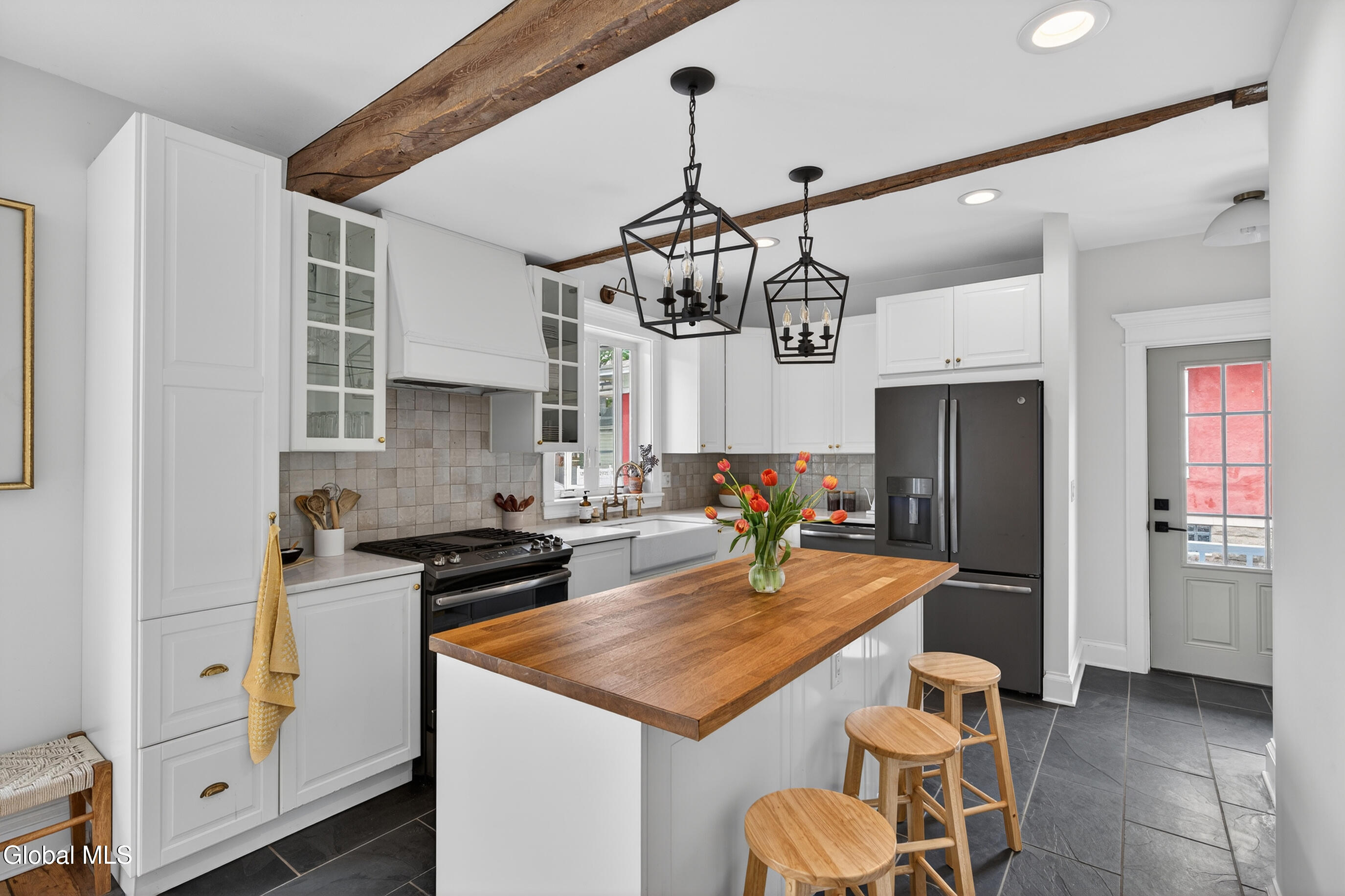 486 Kenwood Avenue Delmar NY 12054