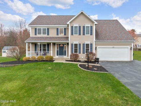 632 Maple Lane Schenectady NY 12309