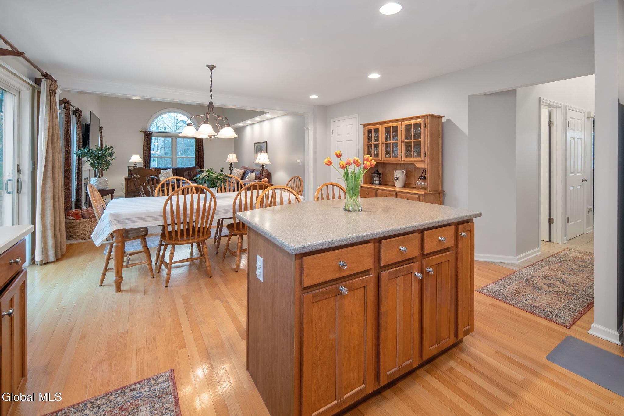 632 Maple Lane Schenectady NY 12309