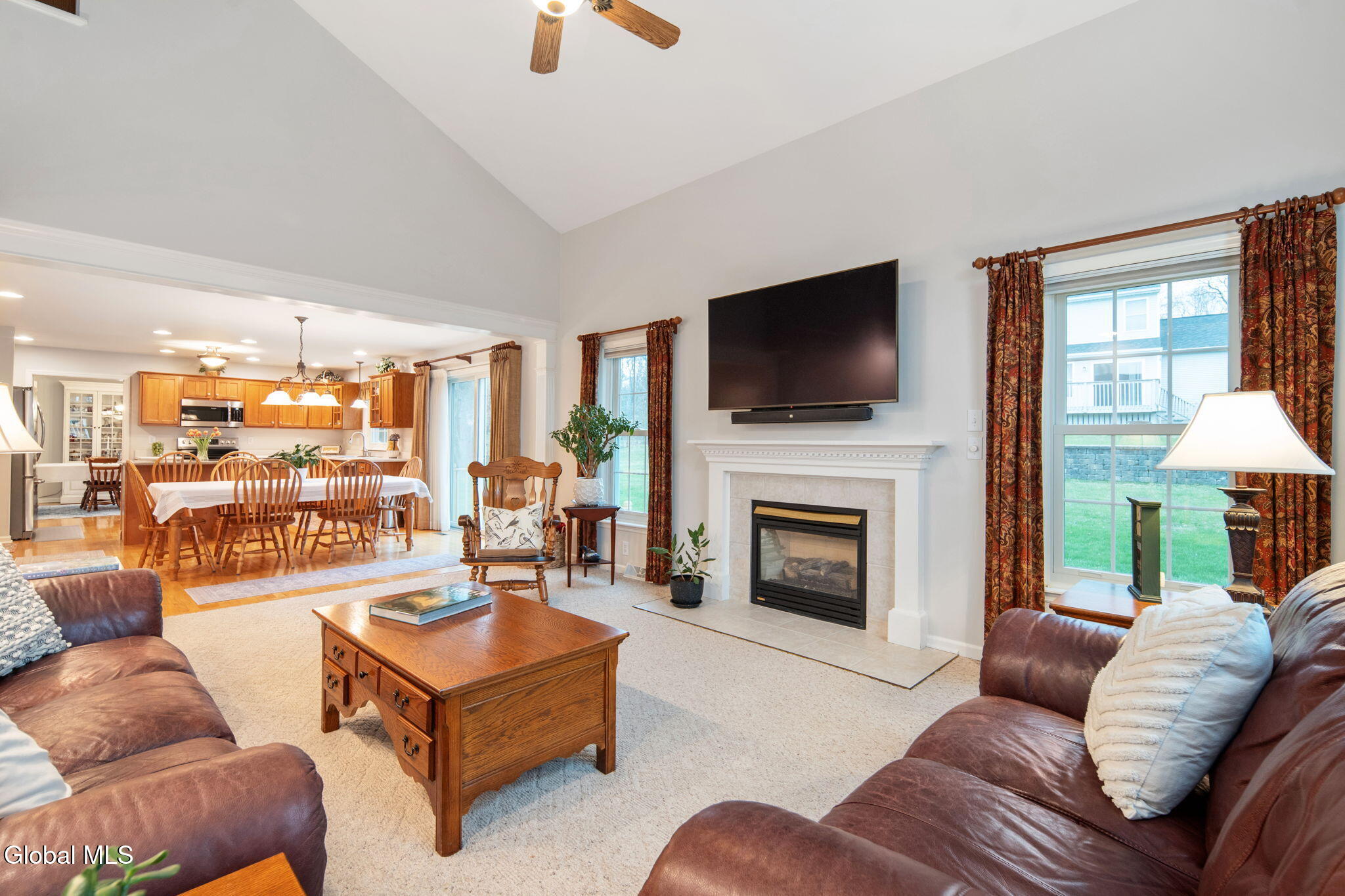 632 Maple Lane Schenectady NY 12309