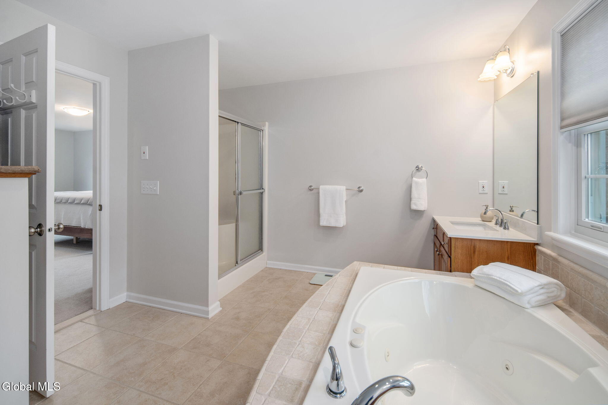 632 Maple Lane Schenectady NY 12309