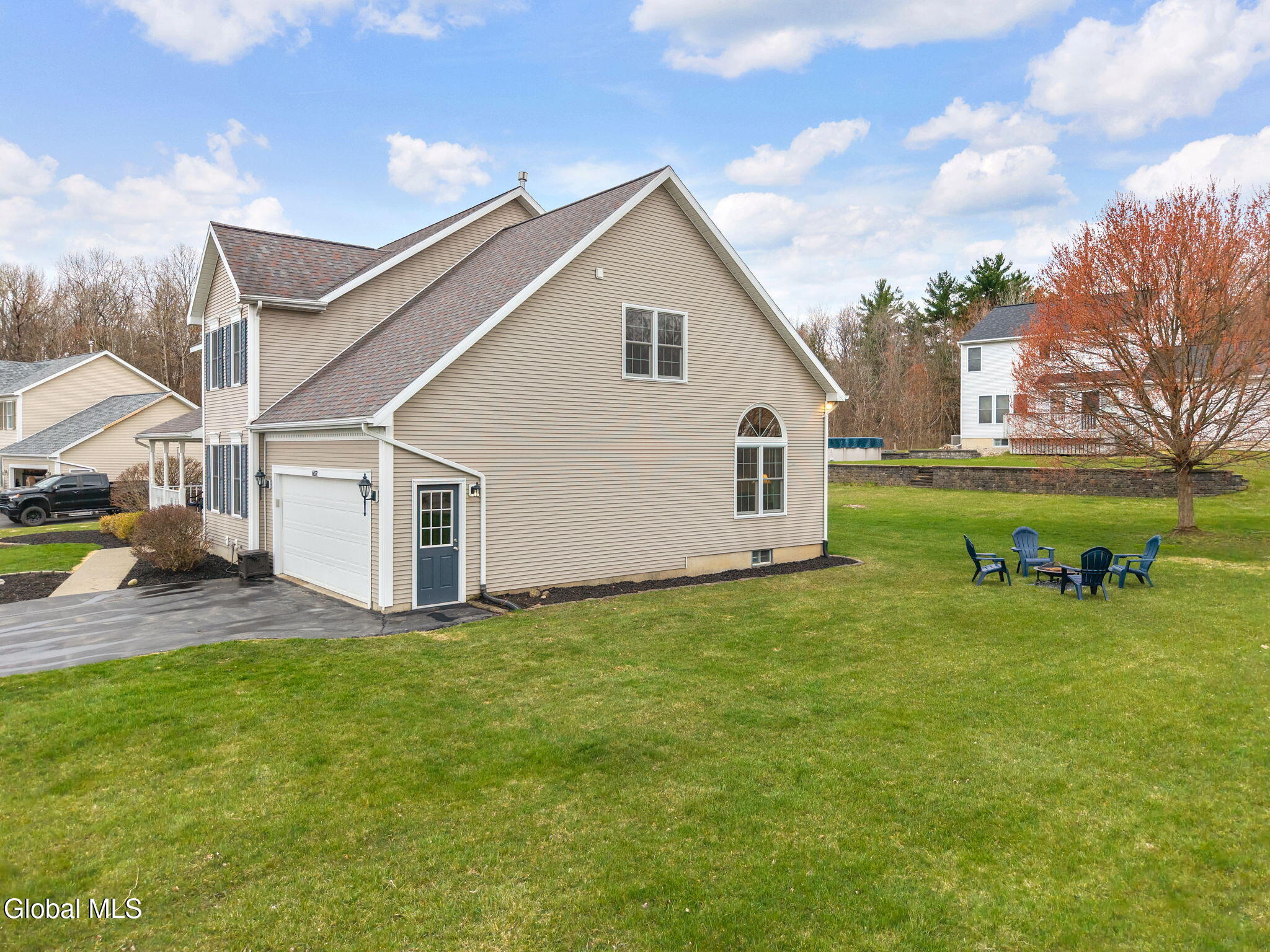 632 Maple Lane Schenectady NY 12309