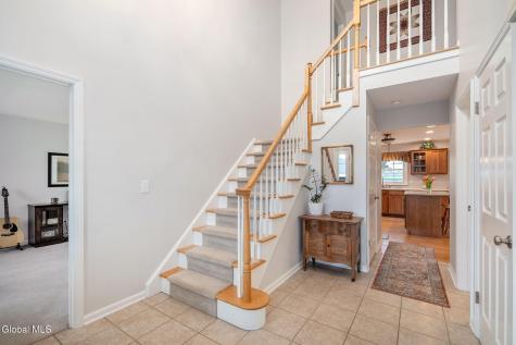 632 Maple Lane Schenectady NY 12309