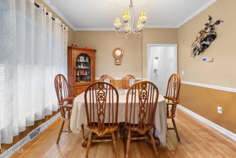5 Brighton Drive Clifton Park NY 12065