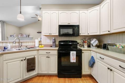 5 Brighton Drive Clifton Park NY 12065