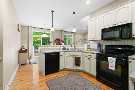5 Brighton Drive Clifton Park NY 12065