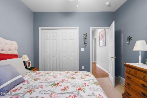 5 Brighton Drive Clifton Park NY 12065