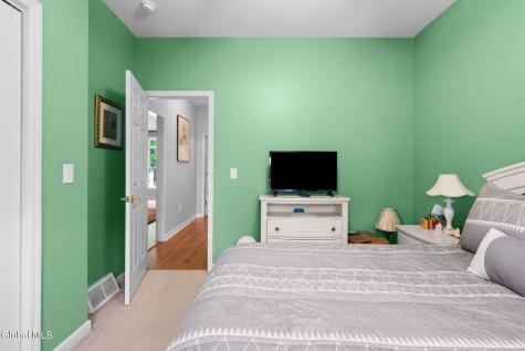 5 Brighton Drive Clifton Park NY 12065