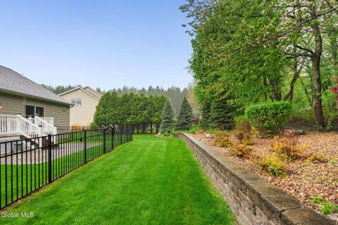 5 Brighton Drive Clifton Park NY 12065